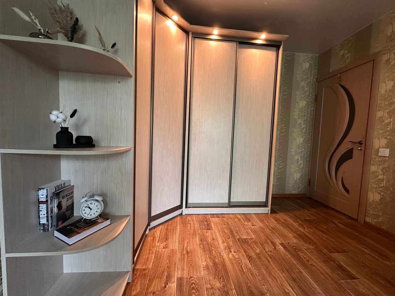 Трёхместный и более (Апартамент 52 на Бусыгина), Апартаменты 52 на Бусыгина