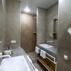 Люкс, Отель Kamarooms Business Hotel & Spa