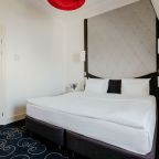 Люкс, Отель Mercure