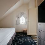 Люкс, Отель Mercure