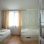 Семейный (Двухкомнатный четырехместный), Отель Орион