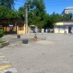 Автостоянка на улице, Отель Орион