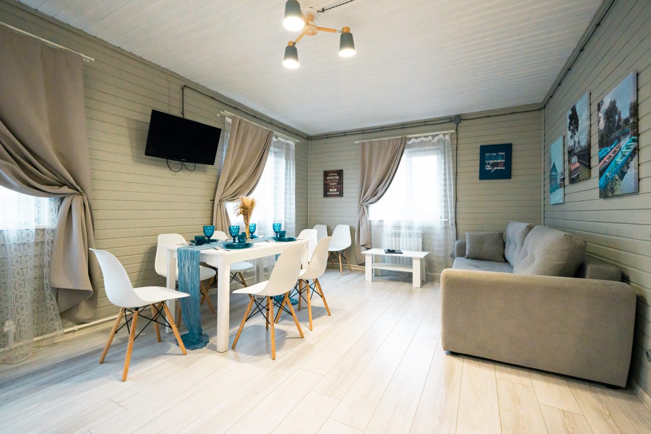 Дом (Невский с двумя спальнями и сауной), Гостевой дом Никитское подворье