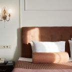 Люкс, Гостиница Континенталь