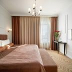 Люкс, Гостиница Континенталь