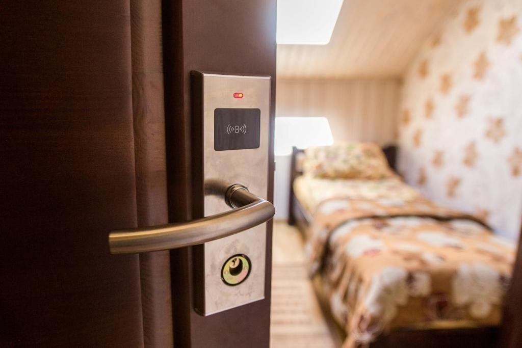Двухместный (Двухместный номер с 2 отдельными кроватями и дополнительной кроватью) отеля София, Полоцк