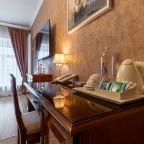 Двухместный (Стандартный номер с видом на Адмиралтейство), Петр Отель