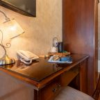 Четырехместный (Делюкс с видом на Адмиралтейство), Петр Отель