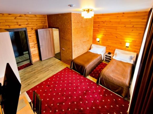 Фотография номера мини отеля Времена года