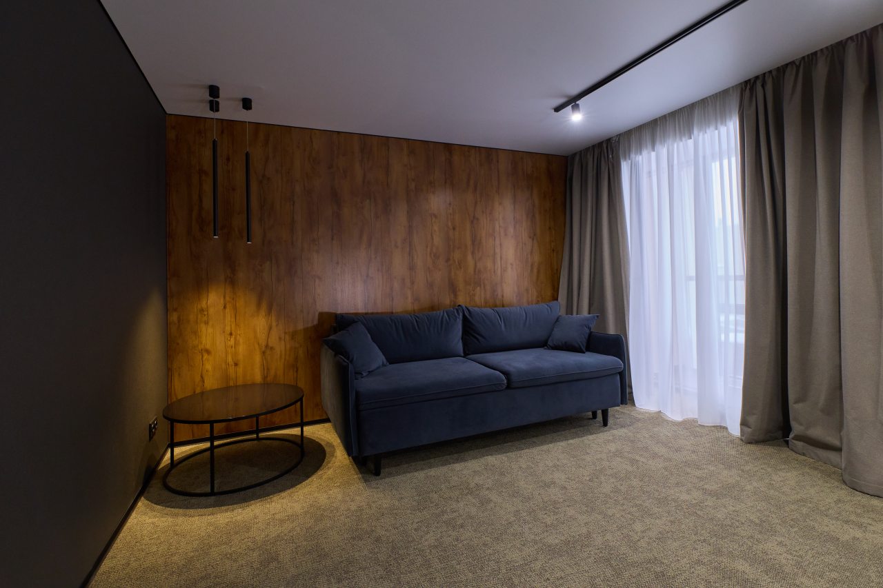 Люкс, Отель Ласточкины горы