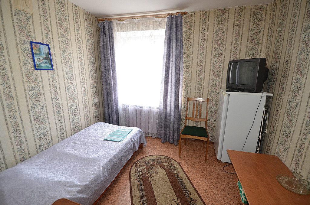 Одноместный (Стандарт  2,3 этаж) гостиницы Турист, Брянск