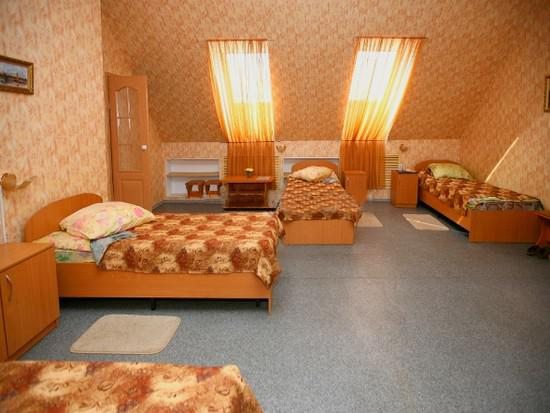 Трёхместный и более (4-местный, Спальня семейная) мини-отеля Филин, Ярославль