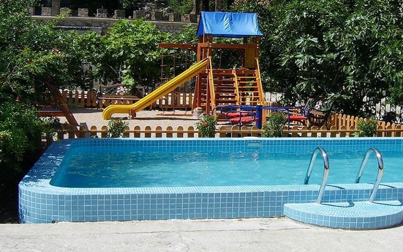 Открытый бассейн, Комплекс апартаментов Вилла Балгатура