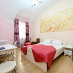 Двухместный (Комфорт двухместный с большой кроватью), Отель Невский 111