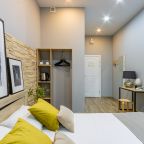 Стандартный номер с большой двуспальной кроватью