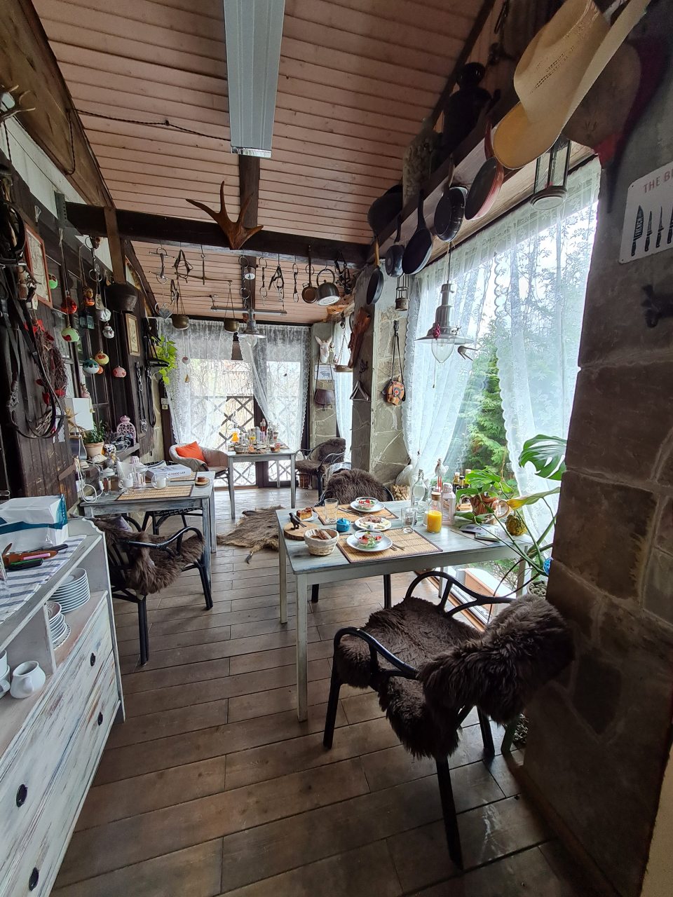 Ресторан Dream Village, Гостевой дом DREAM VILLAGE