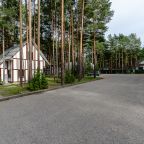 Парковка на территории отеля