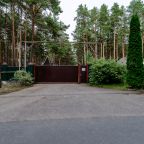 Въезд на территорию отеля