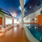 Крытый всесезонный бассейн