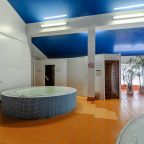 Крытый всесезонный бассейн