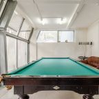 Бильярдная комната в спортивном комплексе