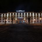 Фасад гостиницы Арт-Волжский 4*, Волжский