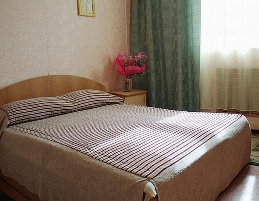 Двухместный (Семейный, Эконом) гостиницы Горняк, Иркутск
