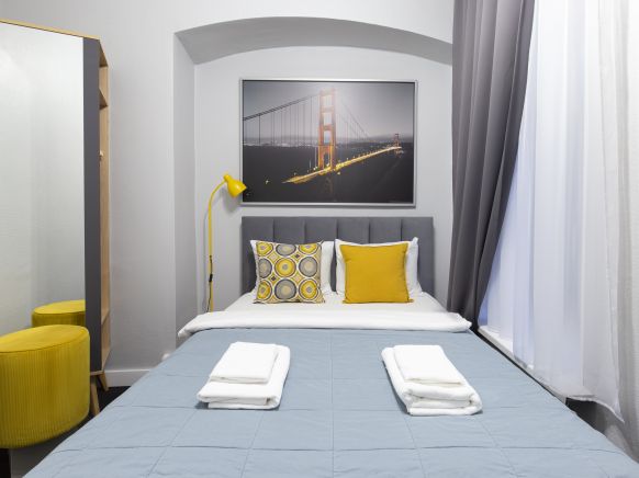 Фотография номера мини отеля Лопатин Невский 100