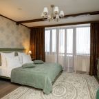 De Luxe (Для Двоих), Гостиница Губернская