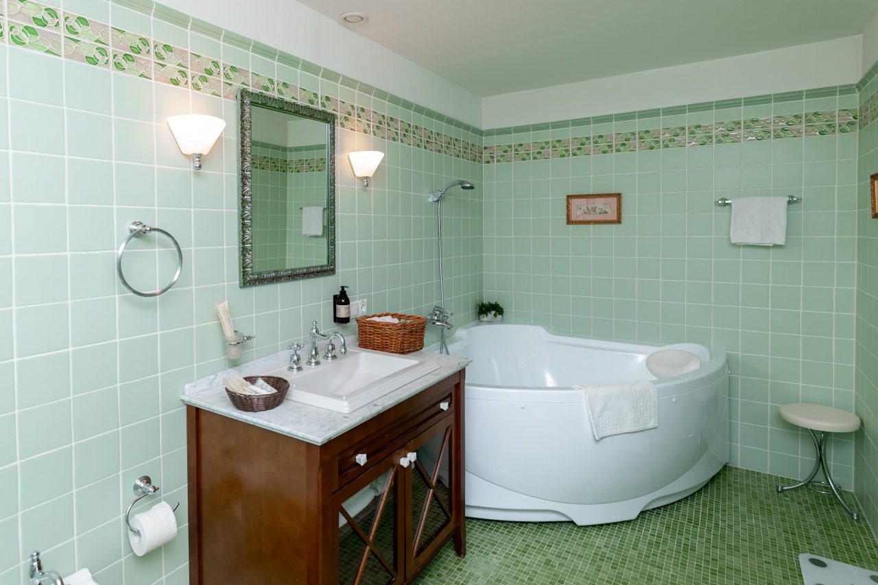 Номер (Люкс Семейный), Гостиница Губернская