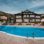 Бассейн, Гостиница Губернская