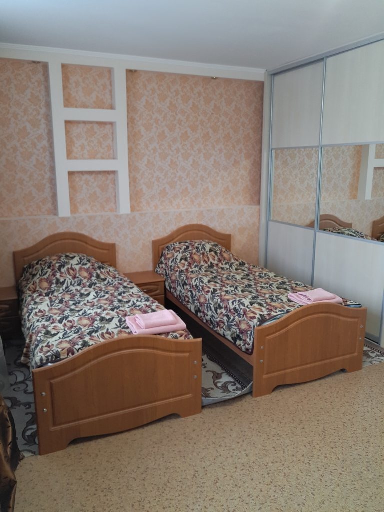 Двухместный (Стандарт с доп. местом) гостевого дома на Свердлова, Ханты-Мансийск