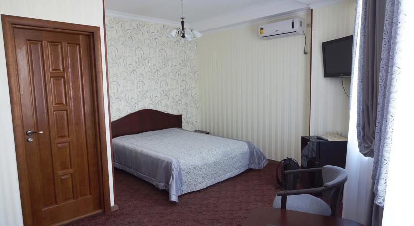Двухместный (Комфорт Double) гостиницы ОСКАР, Симферополь