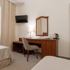 Двухместный (Стандартный номер с раздельными кроватями для людей с ограниченными возможностями), Отель Маркштадт