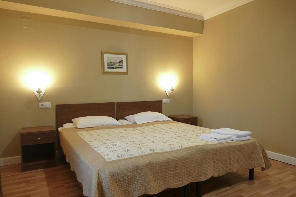 Двухместный (Двухместный номер с 2 отдельными кроватями) отеля Абаата, Гагра