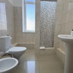 Люкс, Гостиница Амран