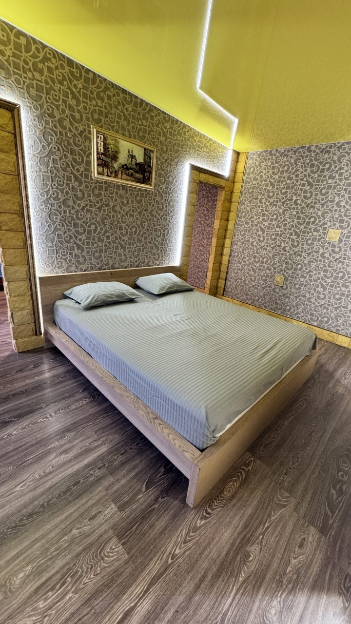 Спальня смежная кровать 160/200
