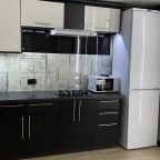 Двухместный (ЧЕРНЫЙ Дом на 6 человек с собственной парковкой и зоной барбекю), Коттеджный комплекс Кувшиново Сити
