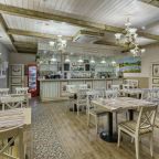 Кафе, Отель Garden