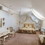 Люкс (Мансарда, 3 этаж), Отель Garden