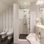 Люкс (Мансарда, 3 этаж), Отель Garden