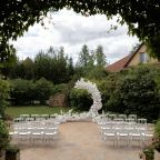 Проведение торжественных мероприятий, Отель Garden