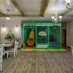 Игровая зона в помещении, Отель Garden