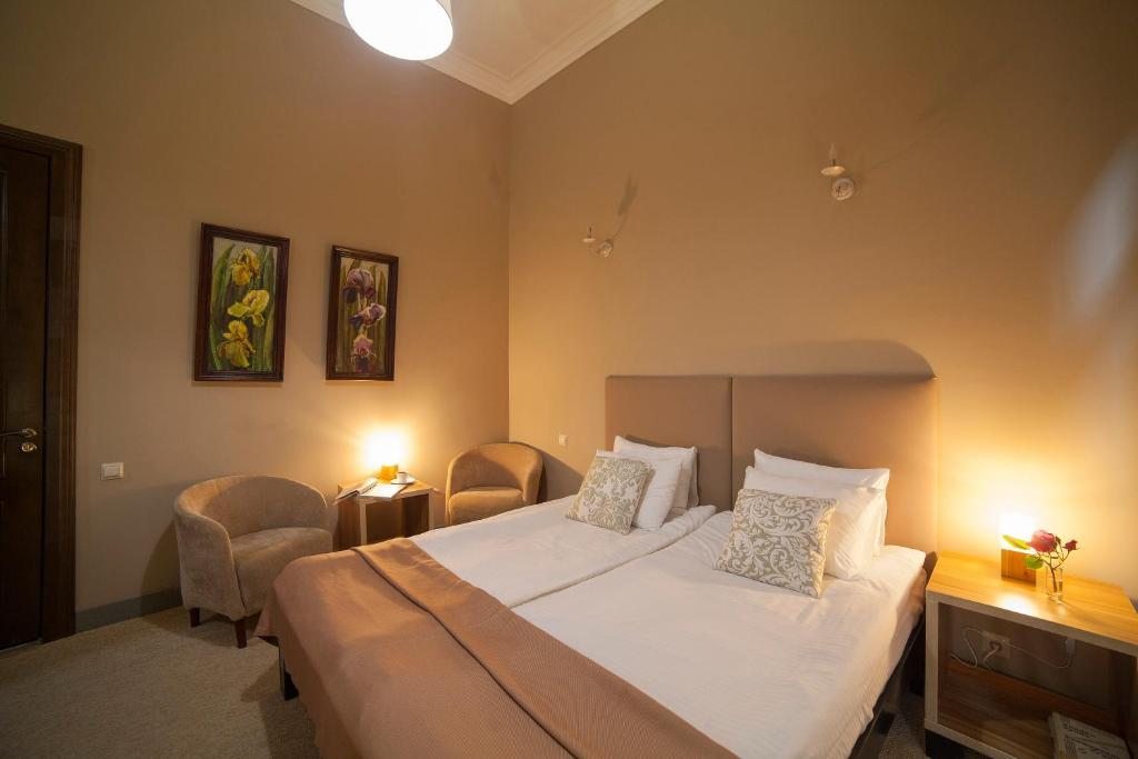Двухместный (Двухместный номер с 1 кроватью или 2 отдельными кроватями) отеля Amra, Сухум