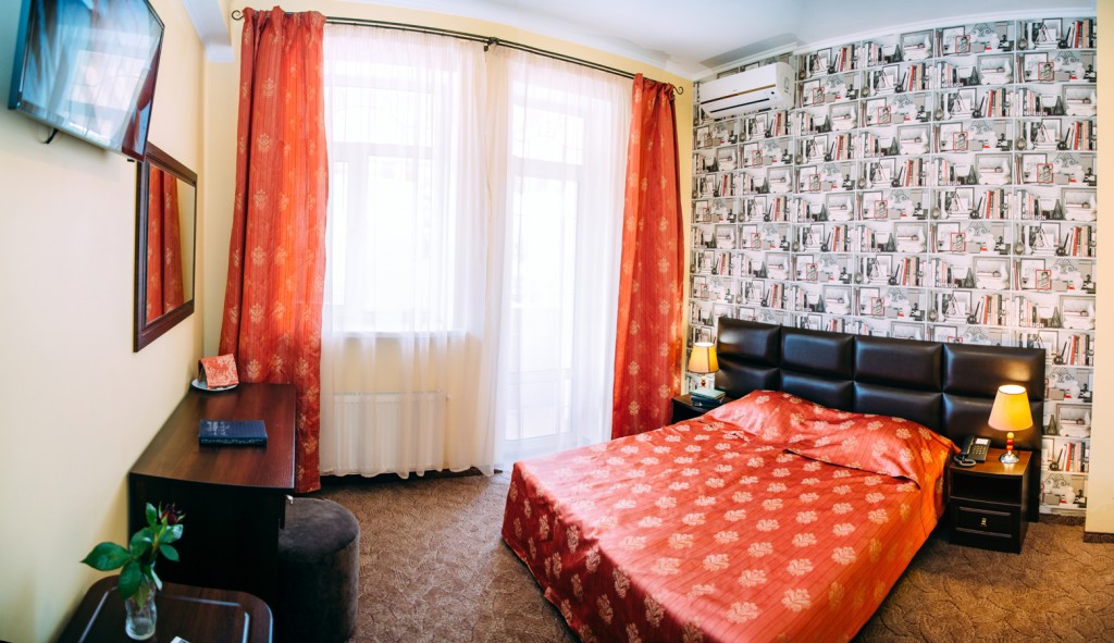 Двухместный (Стандартный двухместный номер +) гостиницы Простые вещи, Симферополь
