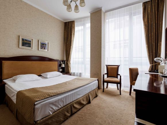 Фотография номера гостиницы Севан Плаза