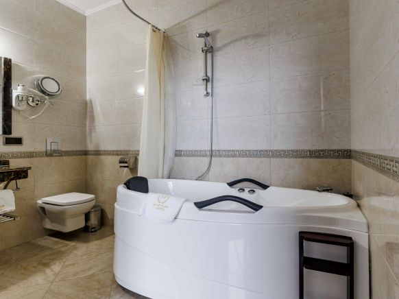 Фотография номера гостиницы Севан Плаза