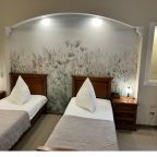 Полулюкс (Джуниор сюит), Мини-отель Глория