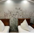 Полулюкс (Джуниор сюит), Мини-отель Глория