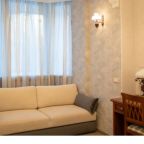 Трёхместный и более (Двухкомнатный стандарт), Мини-отель Глория